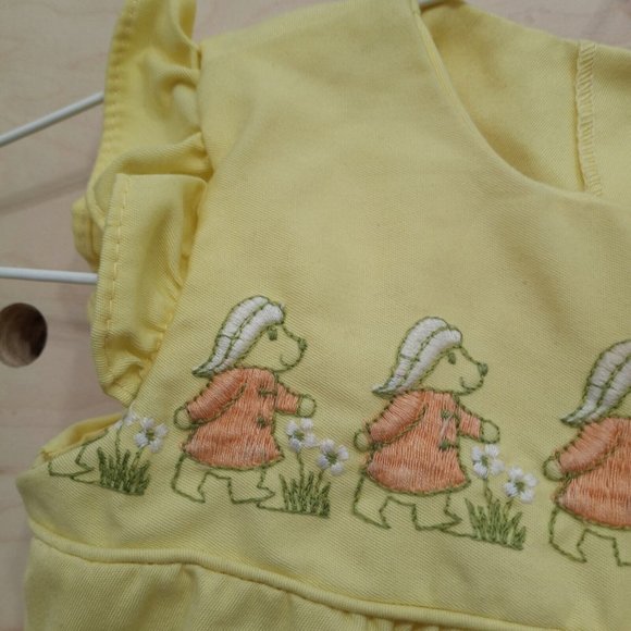 Vintage Infants One Piece Outfit Size 12 Months. Thomas brand Embroidered Bears - Picture 2 of 6